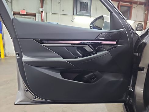 New 2026 BMW 530i w/ Premium Package image 27