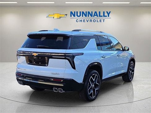 New 2026 Chevrolet Traverse High Country image 5