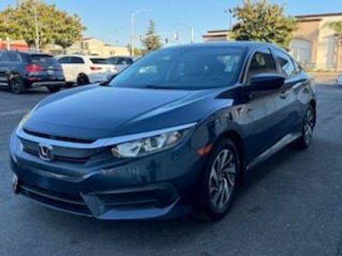 Used 2017 Honda Civic EX image 7