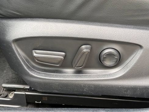 Used 2024 Toyota Camry XSE FWD image 22