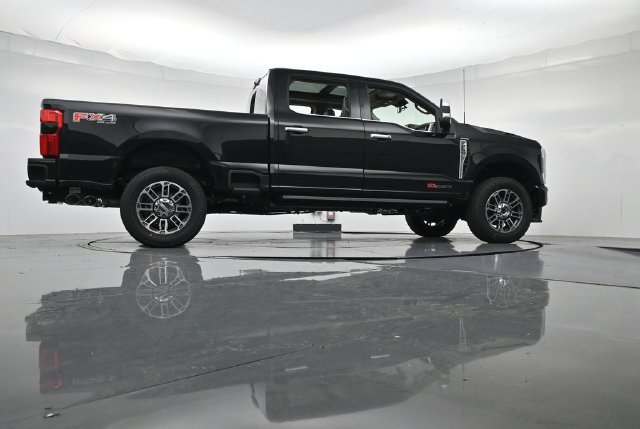 New 2026 Ford F250 Platinum w/ Platinum Plus Package AWD/4WD image 39