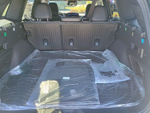 New 2026 Subaru Outback Limited AWD/4WD image 15