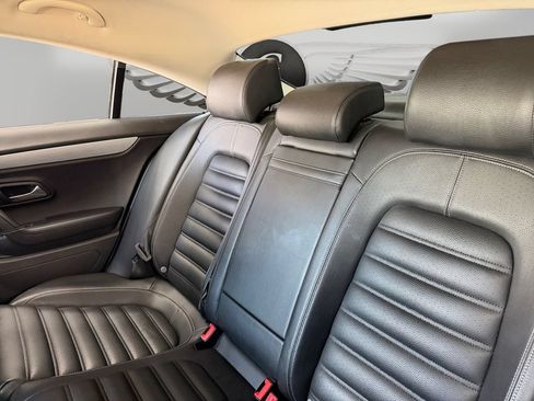 Used 2013 Volkswagen CC Sport FWD image 13
