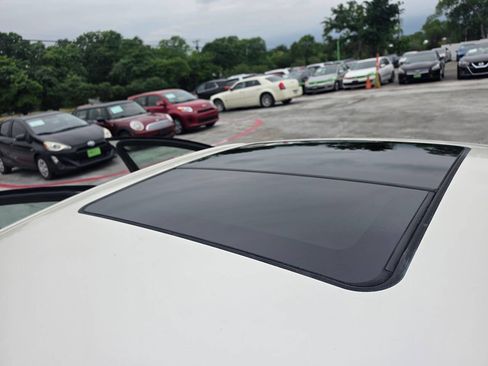 Used 2013 Buick LaCrosse Touring FWD image 26