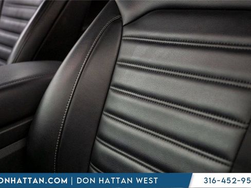 Used 2023 Ford Edge SEL image 22