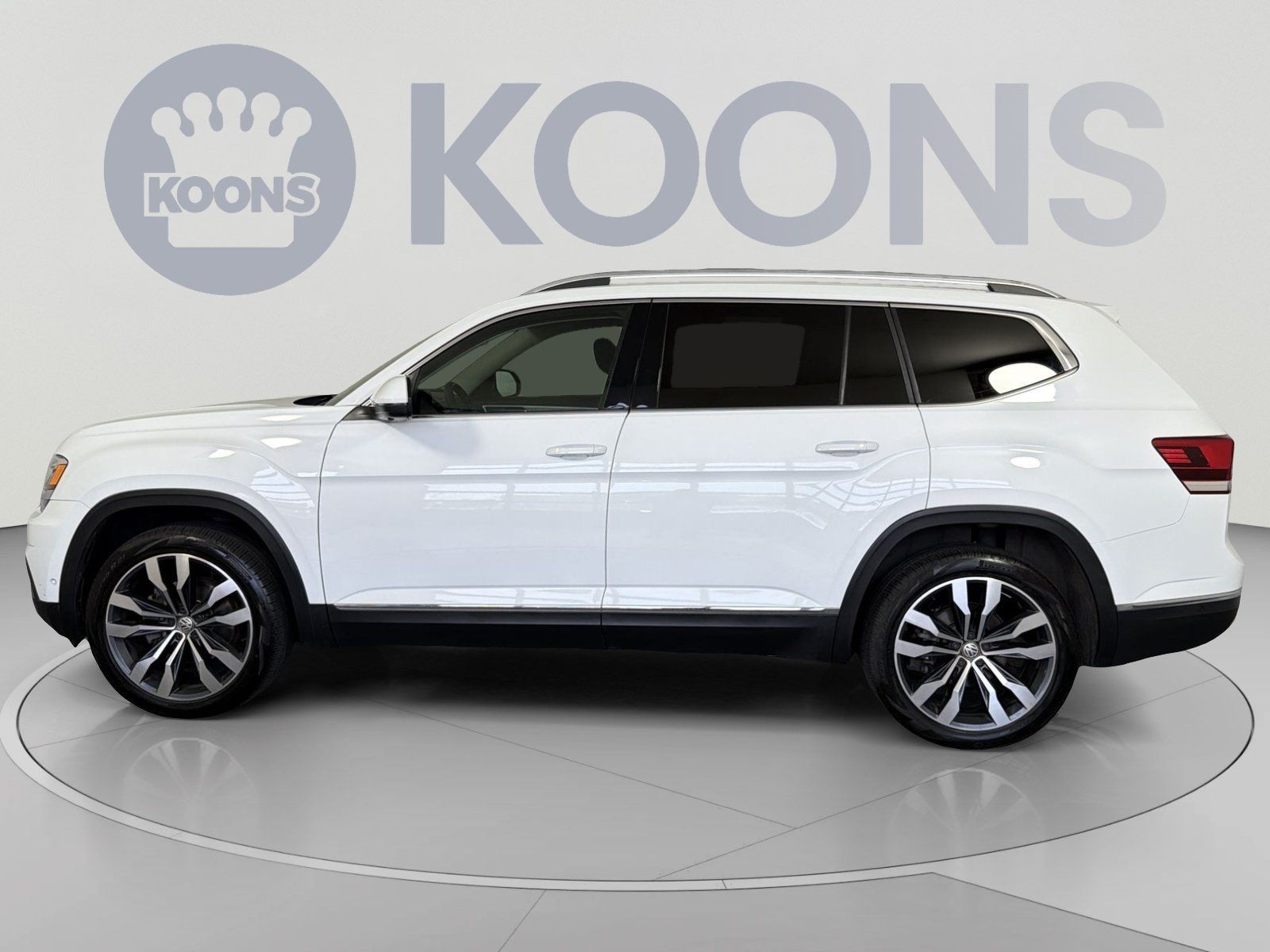 Used 2019 Volkswagen Atlas SEL Premium AWD/4WD image 2