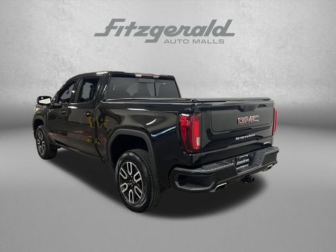 Used 2021 GMC Sierra 1500 AT4 w/ AT4 Preferred Package AWD/4WD image 3