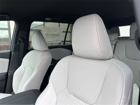 Used 2026 Lexus TX 350 350 image 7