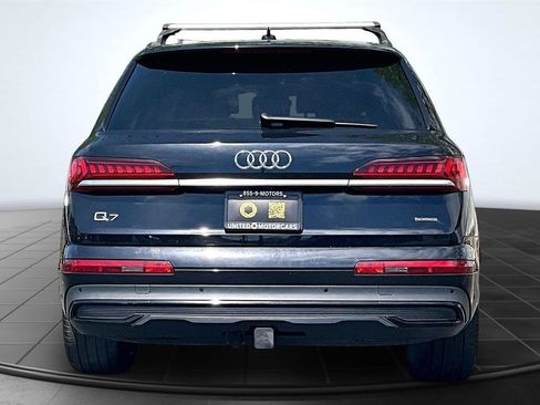 Used 2020 Audi Q7 3.0T Prestige w/ Prestige Package AWD/4WD image 5