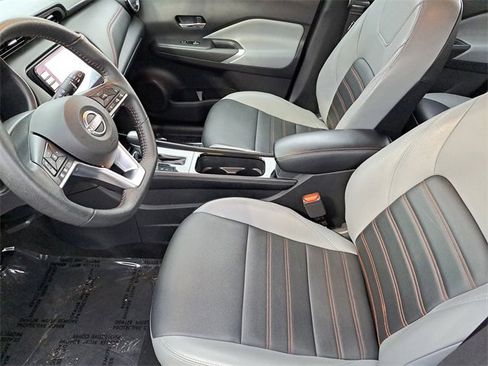 Used 2024 Nissan Kicks SR w/ SR Premium Package image 22