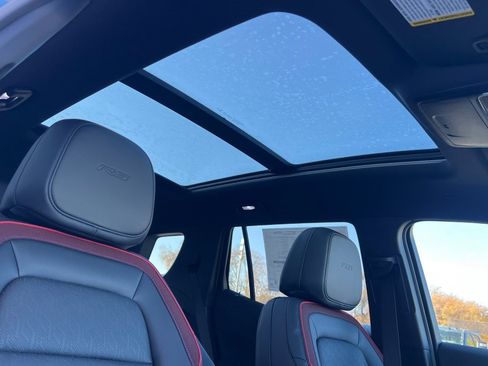 New 2026 Chevrolet Equinox RS image 14