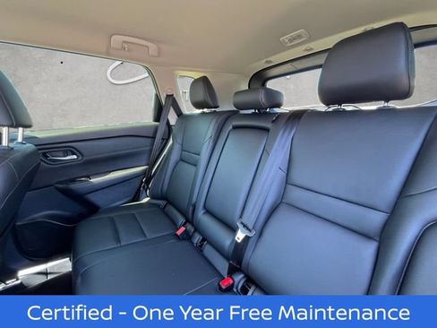 Certified 2025 Nissan Rogue SL AWD/4WD image 22