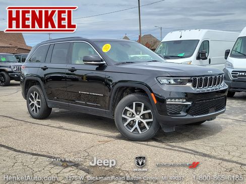 Used 2025 Jeep Grand Cherokee Limited AWD/4WD image 1