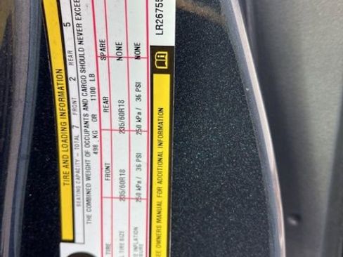 Used 2020 Chrysler Pacifica Touring-L w/ S Appearance Package image 28