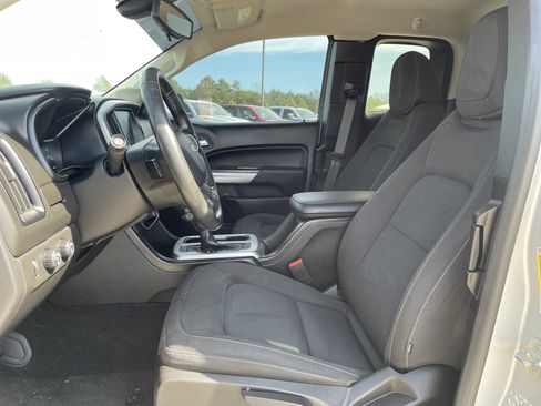 Used 2018 Chevrolet Colorado LT w/ Redline Special Edition image 35