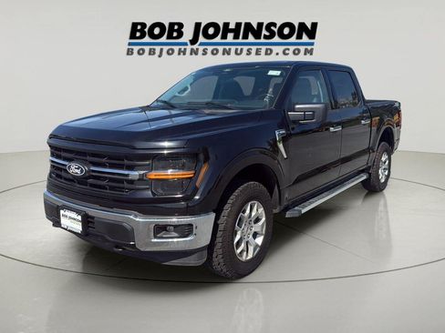 Used 2025 Ford F150 XLT w/ Equipment Group 301A Standard AWD/4WD image 3