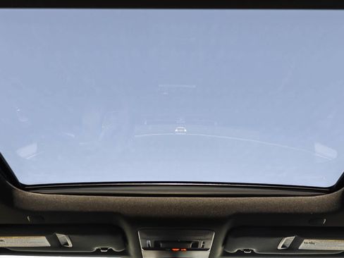 New 2026 Lexus ES 350e w/ Convenience Package FWD image 14