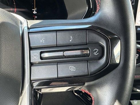 Certified 2023 Chevrolet Colorado Z71 w/ Z71 Convenience Package 2 image 23