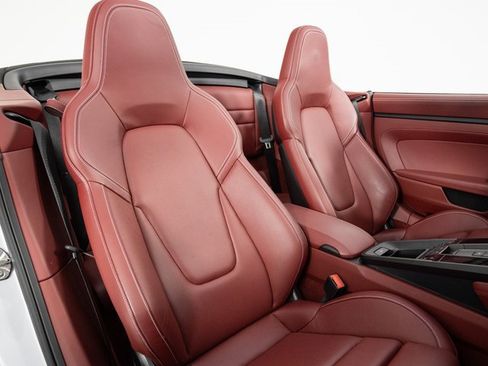 Certified 2023 Porsche 911 Carrera GTS image 23