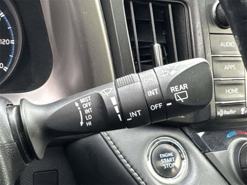 Used 2018 Toyota RAV4 XLE image 23