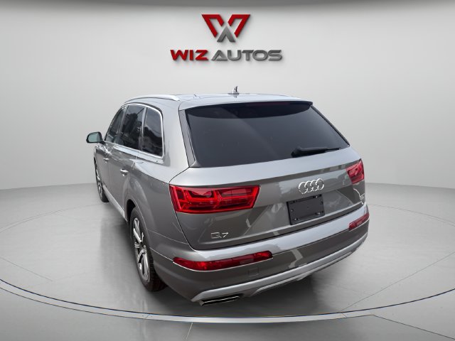 Used 2017 Audi Q7 3.0T Prestige AWD/4WD image 2