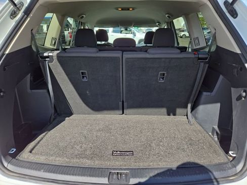 Used 2019 Volkswagen Atlas S w/ Towing Package image 31