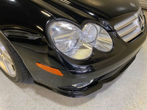 Used 2007 Mercedes-Benz SL 550 image 35
