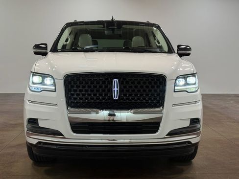 Used 2024 Lincoln Navigator Black Label AWD/4WD image 28