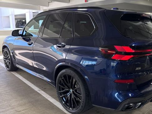 Used 2024 BMW X5 M60i AWD/4WD image 5