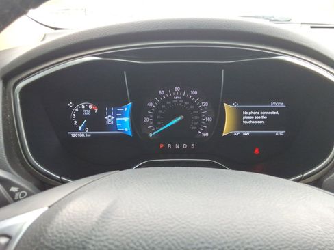 Used 2015 Ford Fusion SE w/ Equipment Group 202A image 14