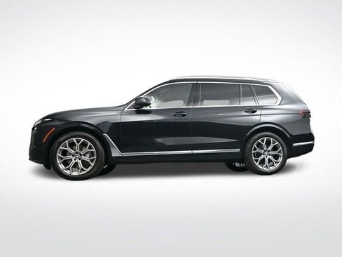 Used 2024 BMW X7 xDrive40i w/ Executive Package image 33