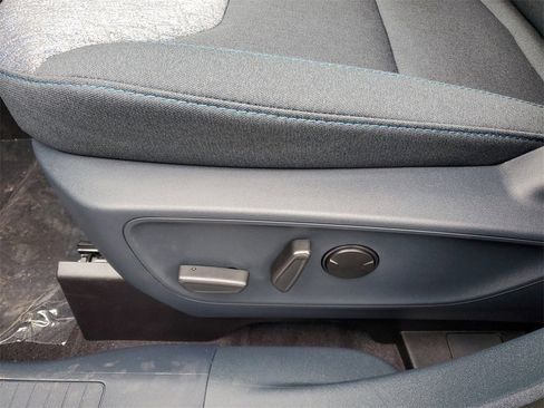 New 2025 Ford Maverick XLT w/ Equipment Group 301A image 10