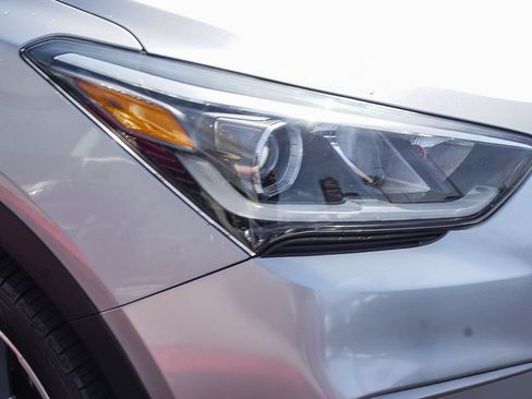 Used 2018 Hyundai Santa Fe Limited FWD image 10