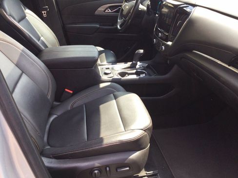 Used 2018 Chevrolet Traverse LT AWD/4WD image 25