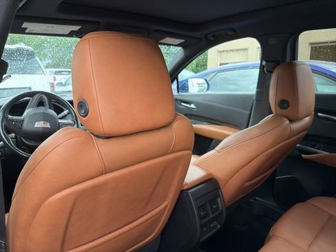 Used 2021 Cadillac XT4 Premium Luxury FWD image 26