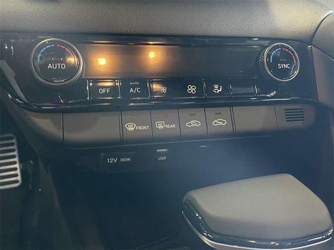 New 2026 Hyundai Elantra Sport image 15