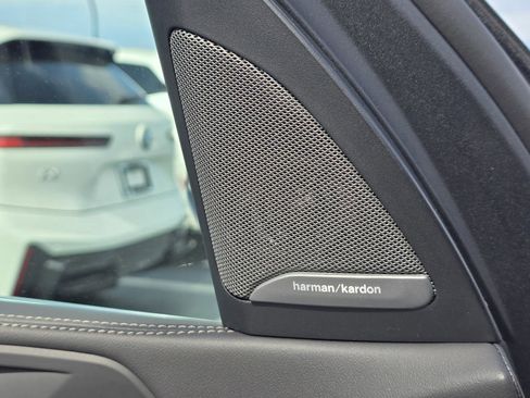 New 2026 BMW X5 xDrive40i w/ Executive Package image 27