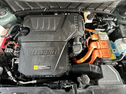 Certified 2023 Kia Niro EX image 18