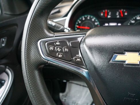 Used 2024 Chevrolet Malibu LT FWD image 19