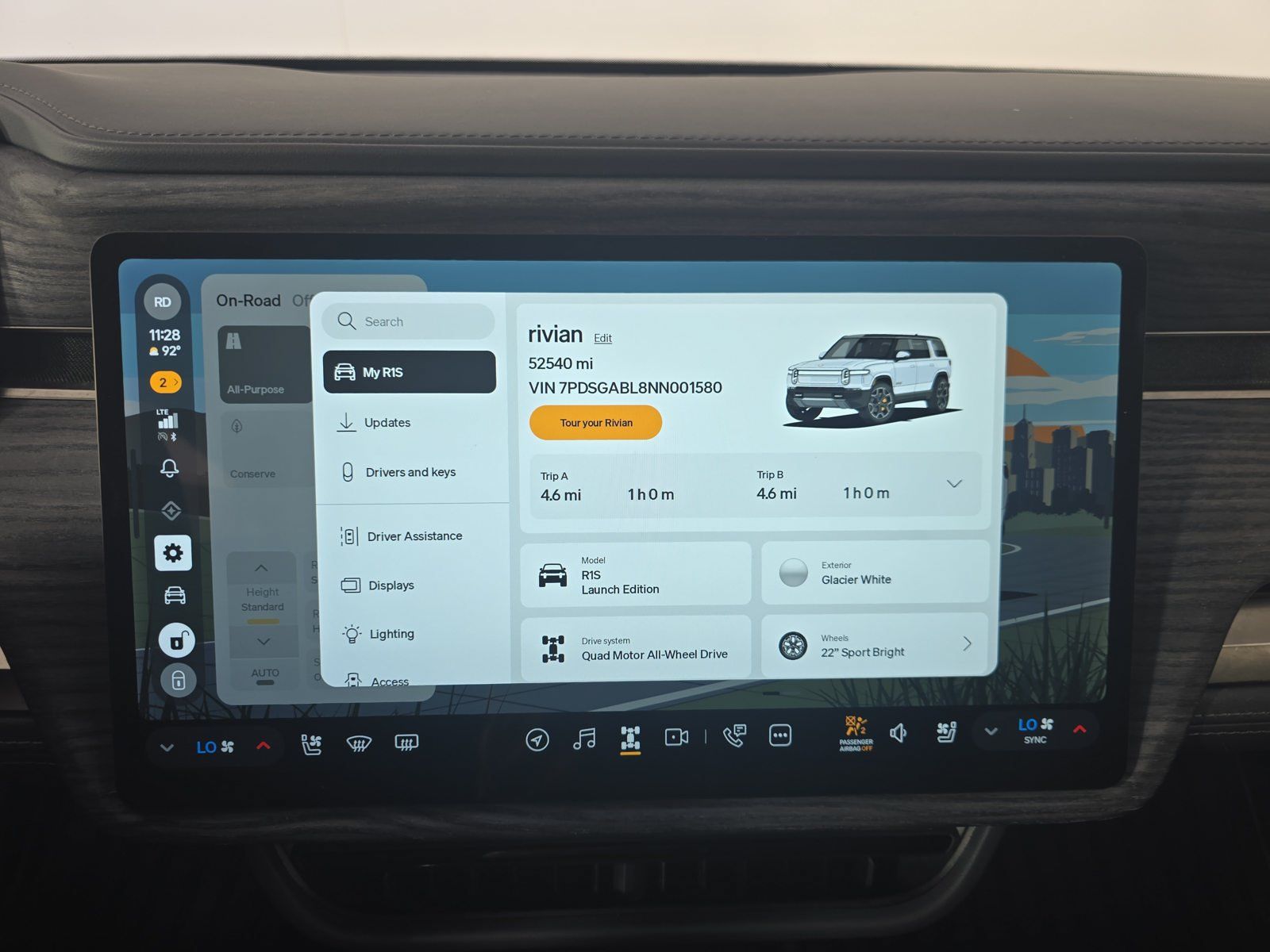 Used 2022 Rivian R1S Launch Edition Quad AWD/4WD image 27