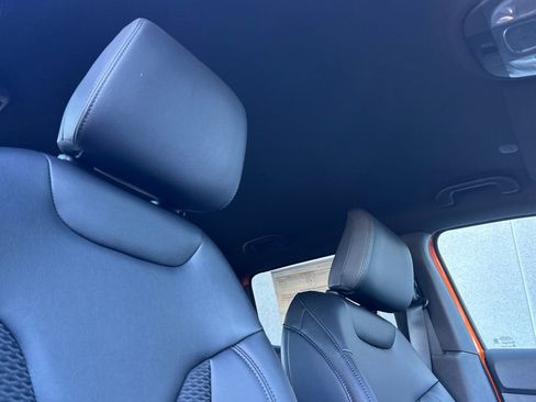 New 2026 Jeep Compass Latitude image 19