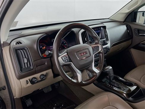 Used 2016 GMC Canyon SLT w/ Driver Alert Package image 33