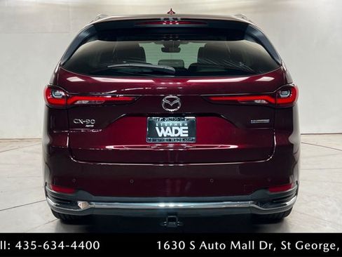 Certified 2024 MAZDA CX-90 Plug-In Hybrid w/ Premium Pkg AWD/4WD image 4