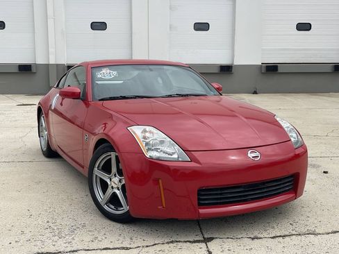 Used 2003 Nissan 350Z Coupe RWD image 1