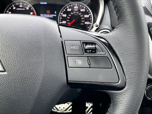 Used 2023 Mitsubishi Eclipse Cross SE image 24