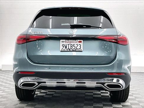 Used 2026 Mercedes-Benz GLC 300 image 3