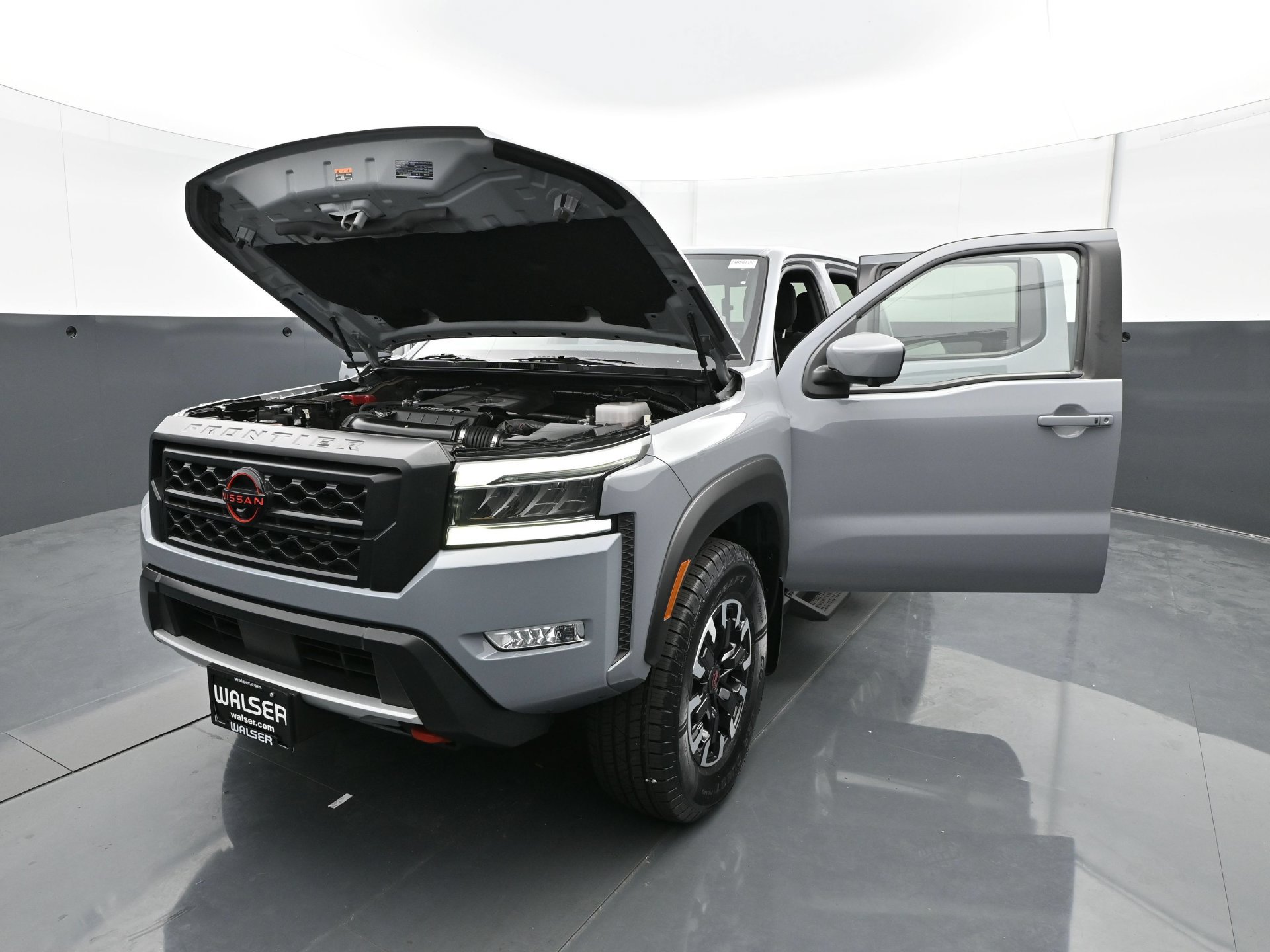 Used 2023 Nissan Frontier PRO-4X w/ Pro Convenience Package AWD/4WD image 34
