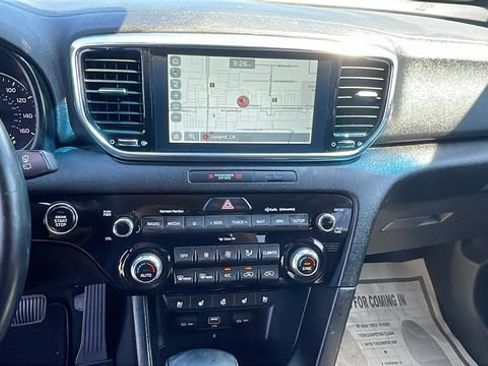 Used 2021 Kia Sportage EX w/ EX Technology Package AWD/4WD image 16