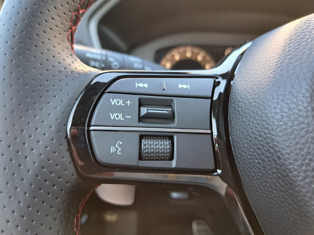 Used 2025 Acura ADX A-Spec FWD image 15