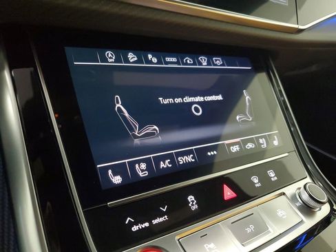 Used 2024 Audi RS Q8 w/ Black Optic Package image 29